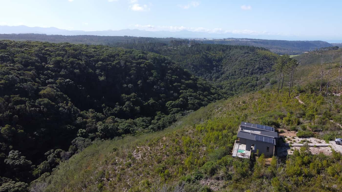 Cliffside Suites - Image 2