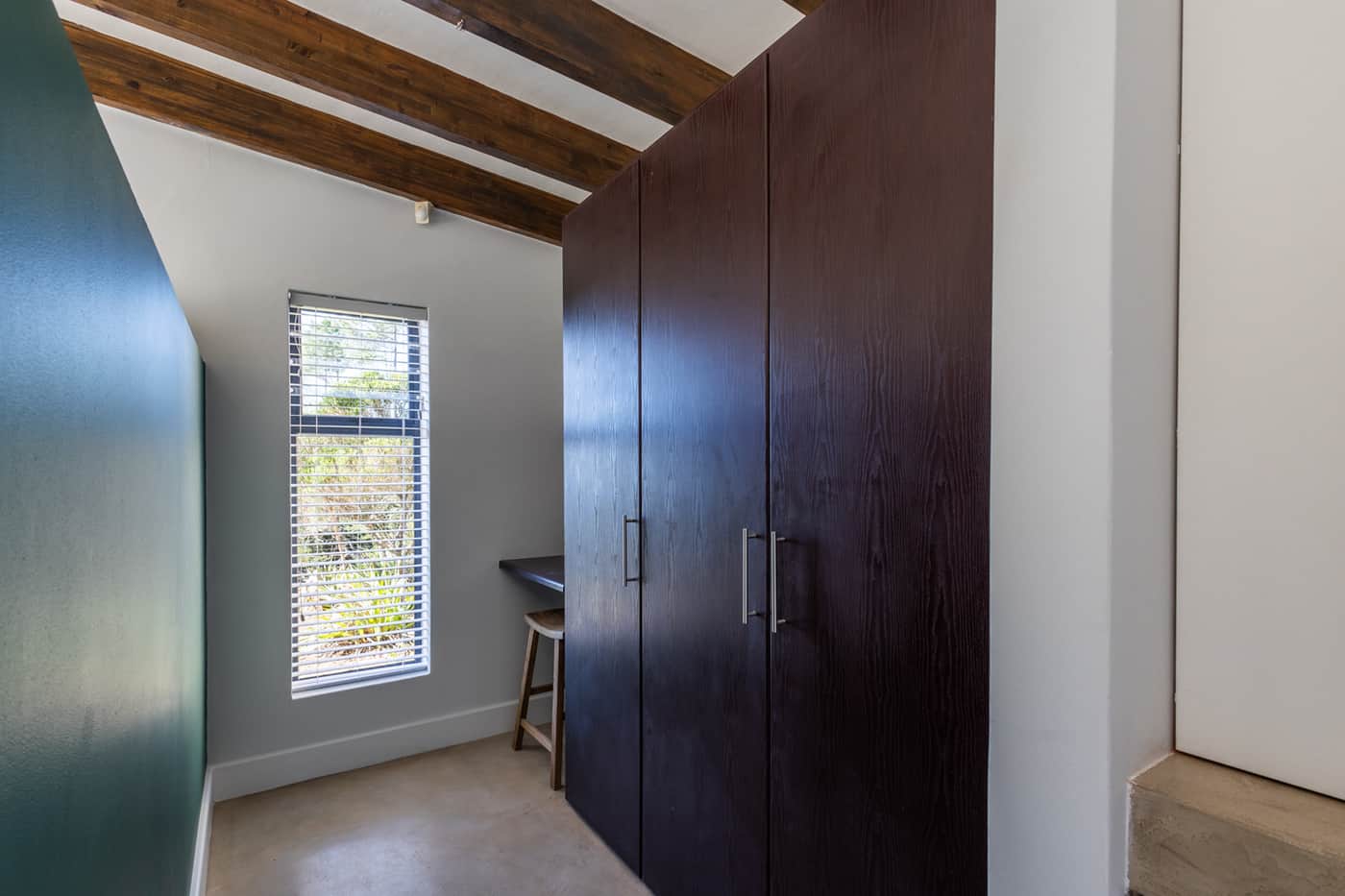 Luxury Suite at Cliffside Suites - Image 10