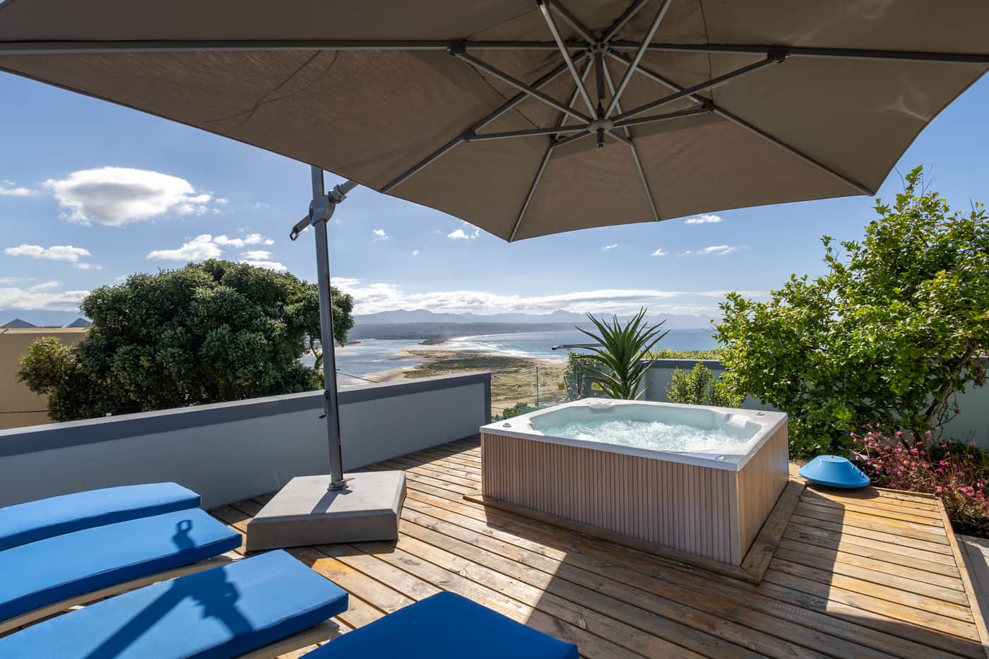 Lagoon Rooms at Keurbooms Lagoon Villa - Image 5