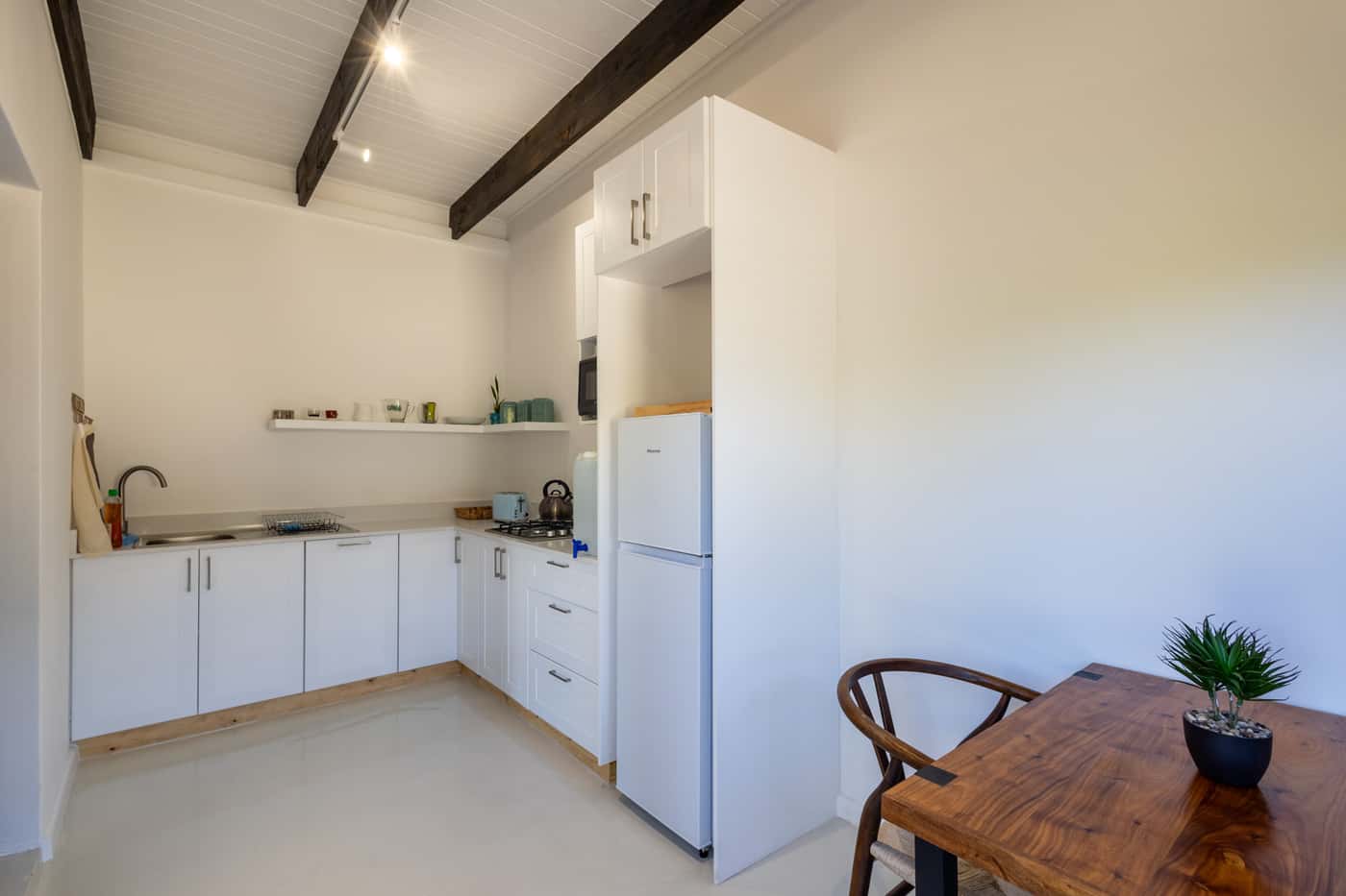 Cliffside Suites - Image 7