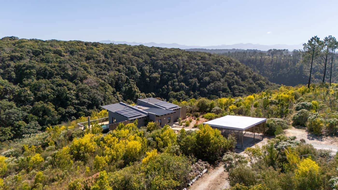 Cliffside Suites - Image 2